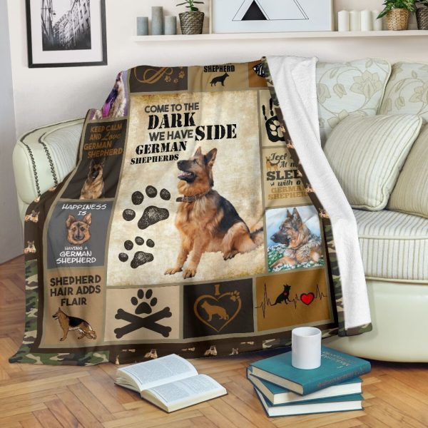 Come To The Dark German Shepherd Fleece Blanket Gift For German Shephe - Image 2